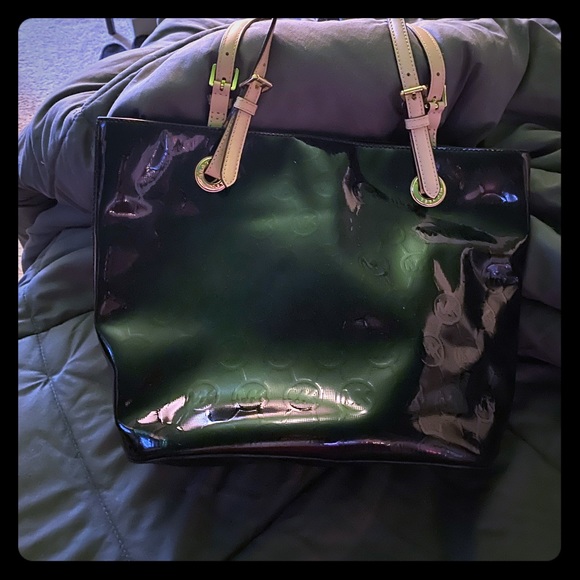 Michael Kors Handbags - Michael Kors purse